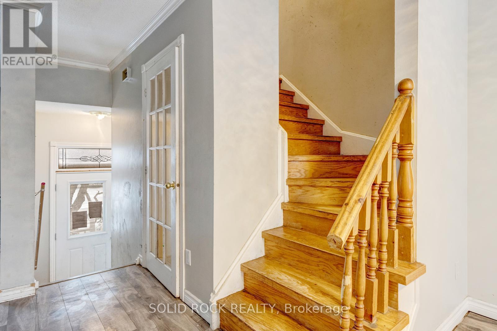 42 Kline Court, Brampton, Ontario  L6Z 1E5 - Photo 8 - W12713652