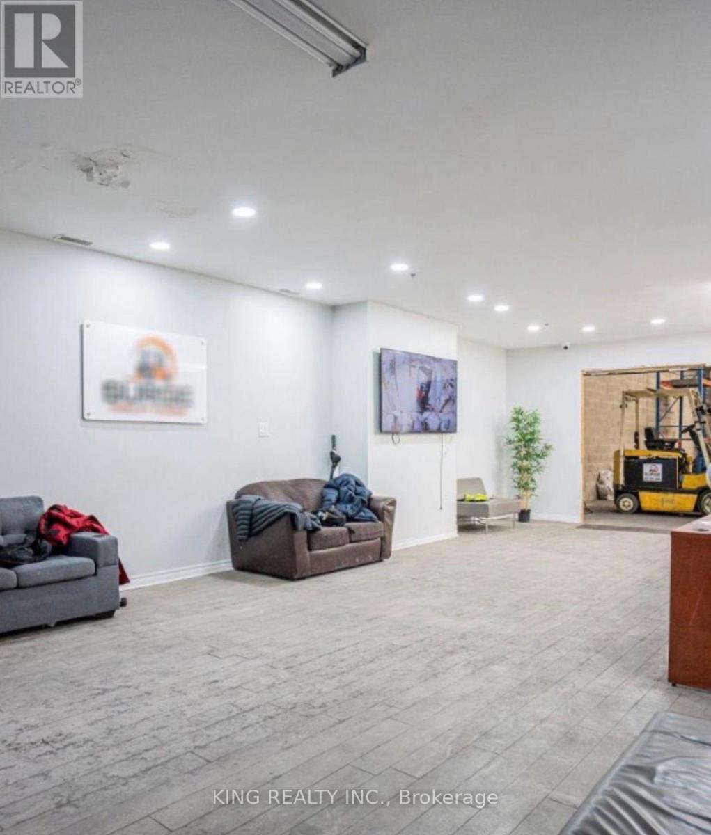 12 - 67 Westmore Drive, Toronto, Ontario  M9V 3Y6 - Photo 5 - W12713658