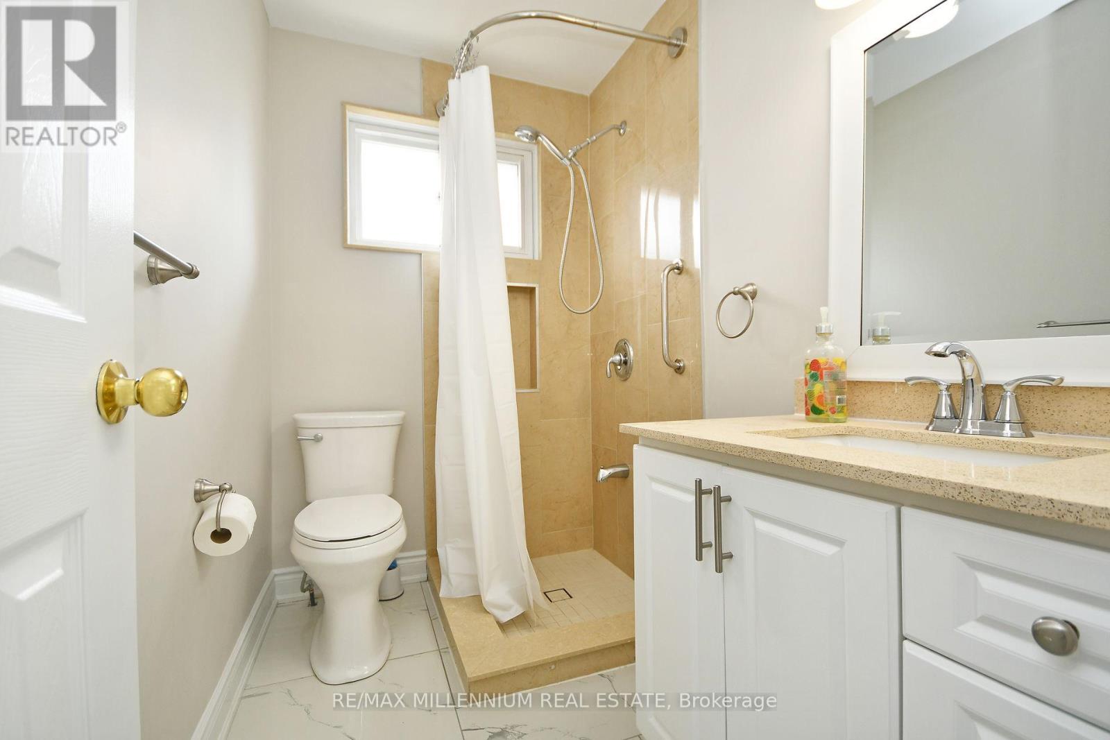 156 Folkstone Crescent, Brampton, Ontario  L6T 3M5 - Photo 27 - W12713726