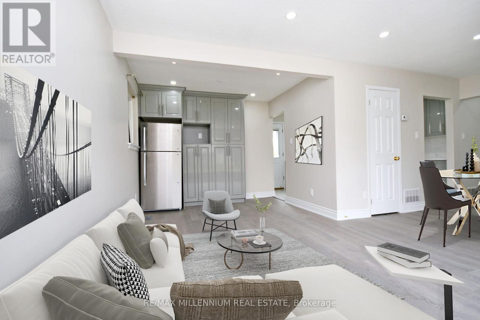 156 Folkstone Crescent, Brampton, Ontario  L6T 3M5 - Photo 5 - W12713726