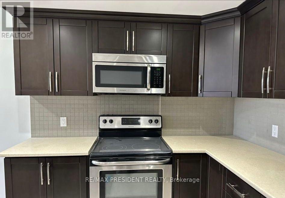 202 - 188 Mill Street S, Brampton, Ontario  L6Y 1T8 - Photo 3 - W12713748