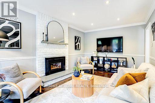 4021 Sasha Court, Mississauga, Ontario  L4W 3K9 - Photo 10 - W12713796