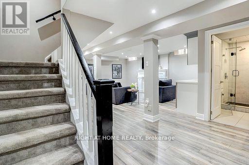 4021 Sasha Court, Mississauga, Ontario  L4W 3K9 - Photo 23 - W12713796