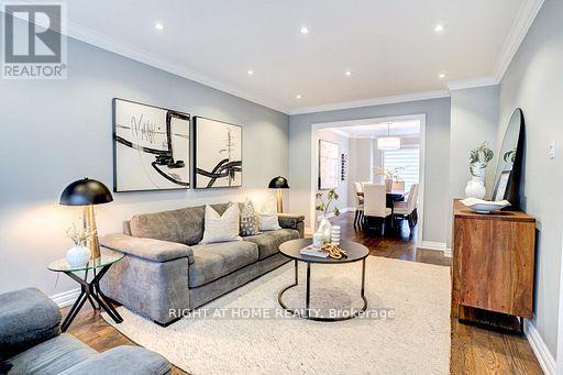 4021 Sasha Court, Mississauga, Ontario  L4W 3K9 - Photo 5 - W12713796