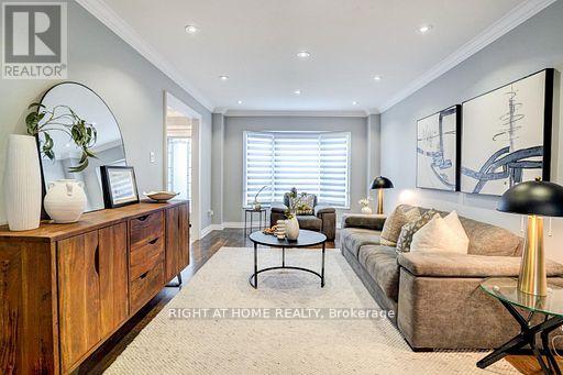 4021 Sasha Court, Mississauga, Ontario  L4W 3K9 - Photo 6 - W12713796