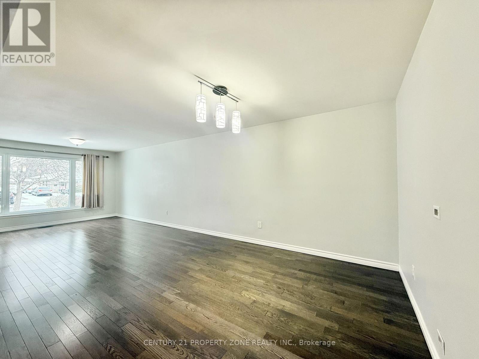 Upper - 164 Earnscliffe Circle, Brampton, Ontario  L6T 2B7 - Photo 7 - W12713812