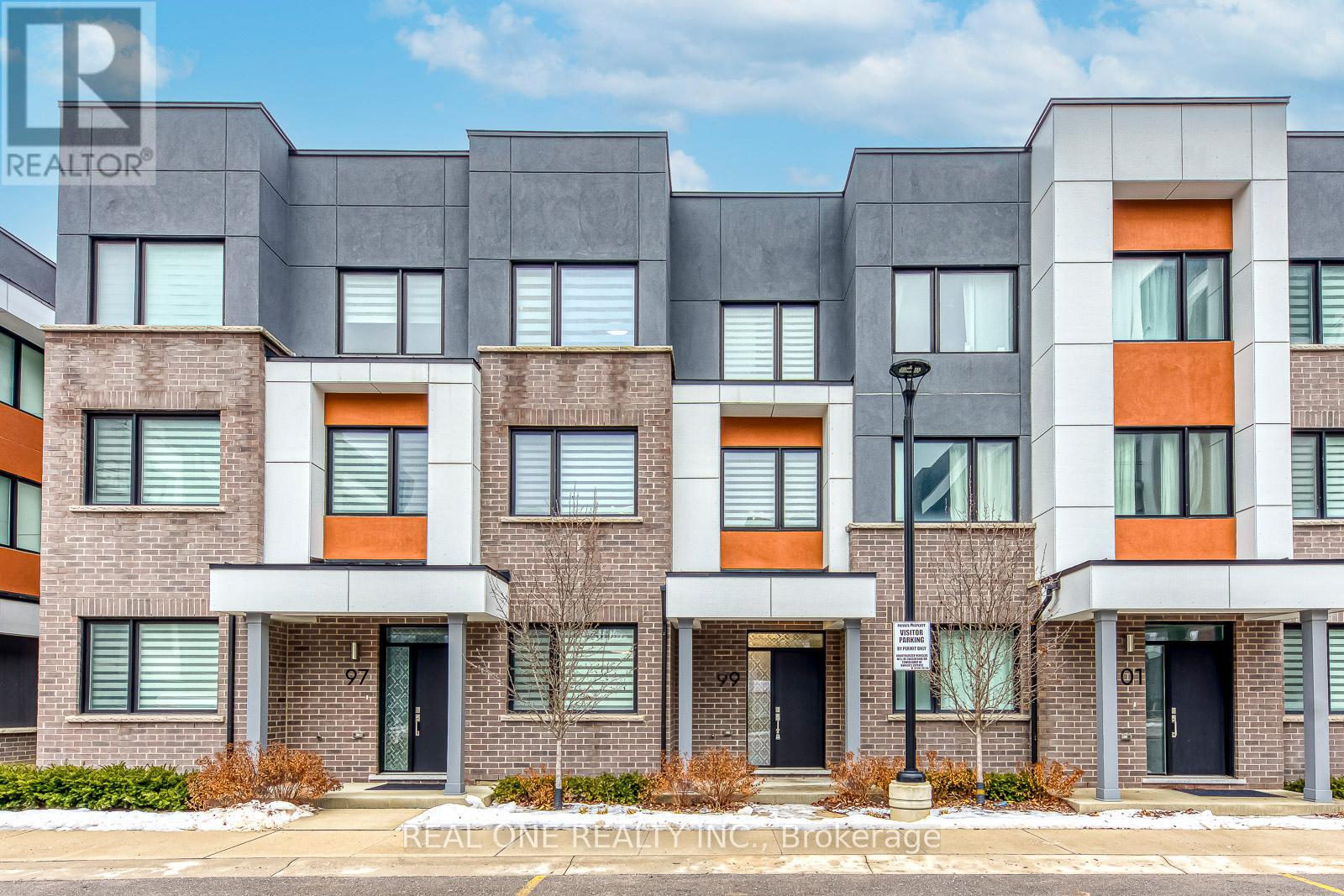 99 Grovewood Common, Oakville, Ontario  L6H 0X4 - Photo 3 - W12713828