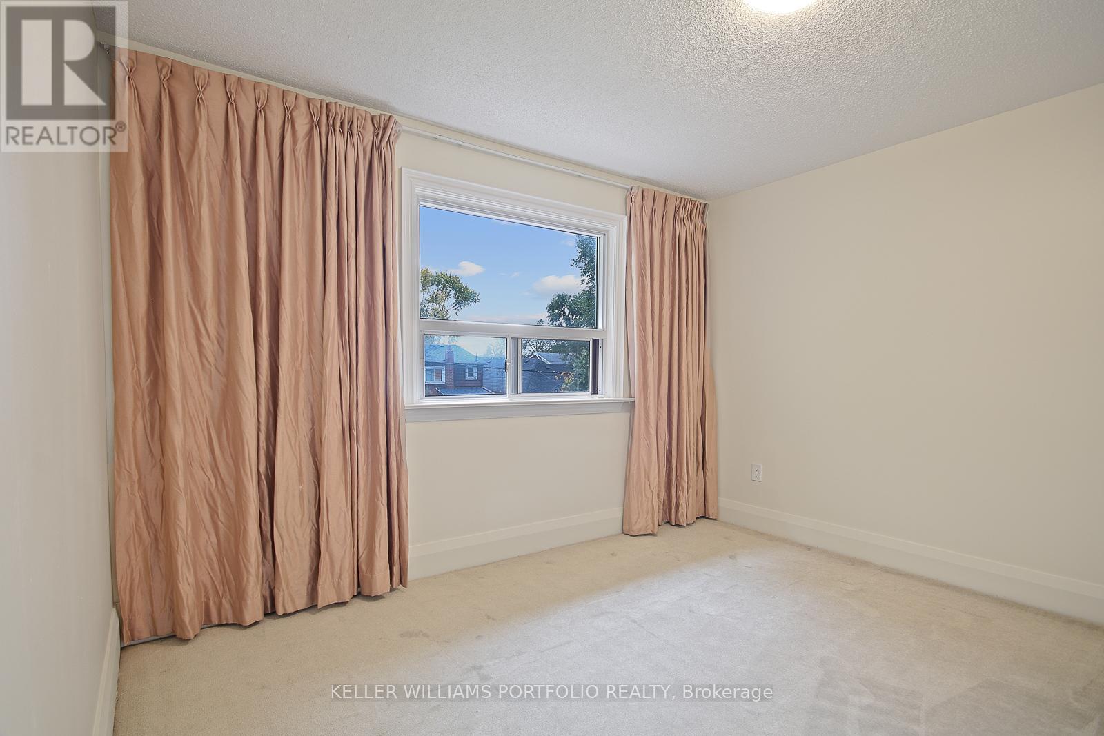 53 Nickle Street, Toronto, Ontario  M6M 2H7 - Photo 23 - W12713858