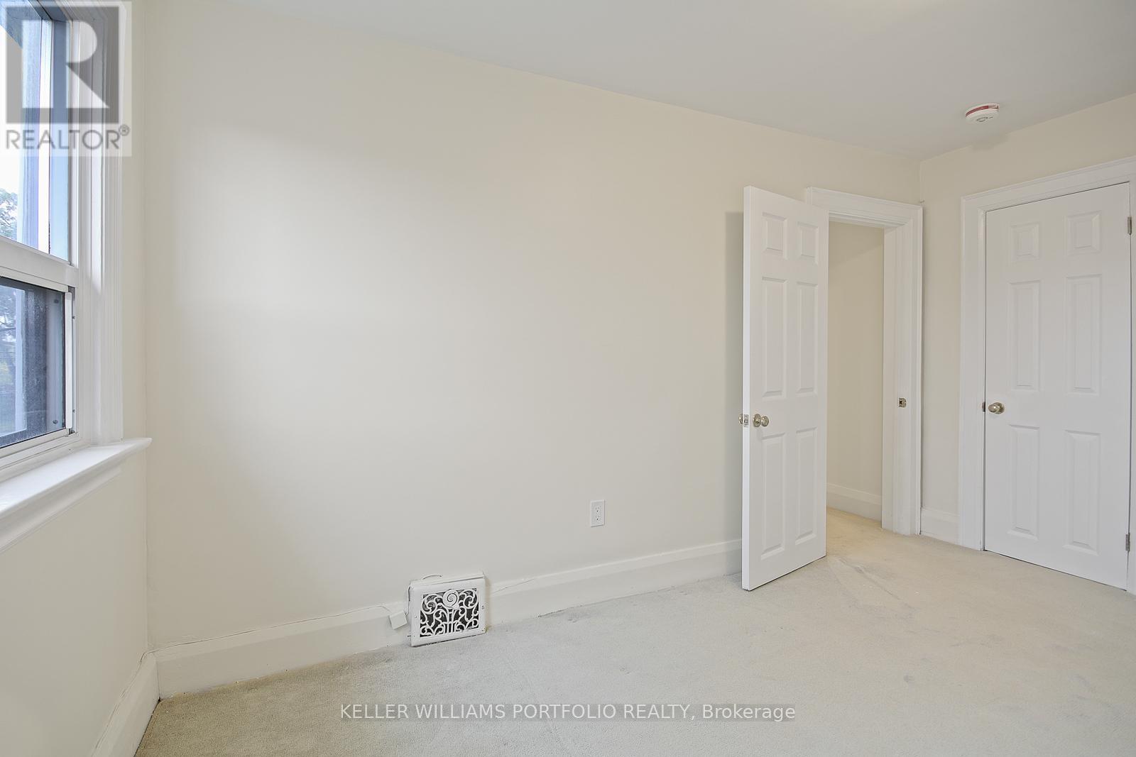 53 Nickle Street, Toronto, Ontario  M6M 2H7 - Photo 30 - W12713858