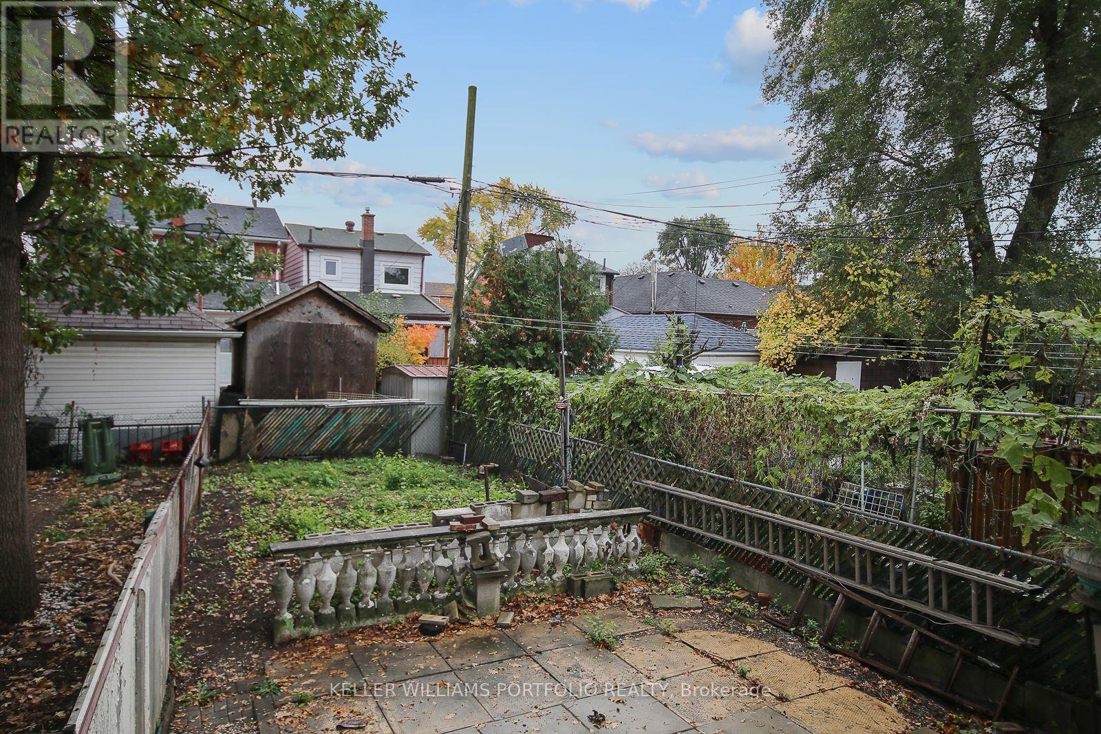 53 Nickle Street, Toronto, Ontario  M6M 2H7 - Photo 47 - W12713858