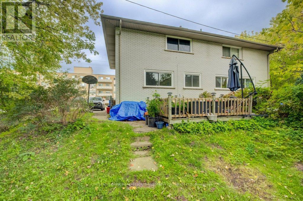 151 Franklin Street N, Kitchener, Ontario  N2A 1Y3 - Photo 27 - X12713736