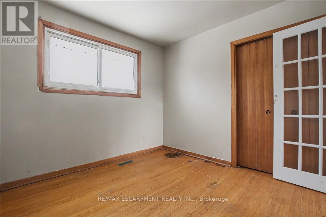 37 Sunrise Crescent, Hamilton, Ontario  L9H 3S1 - Photo 20 - X12713784