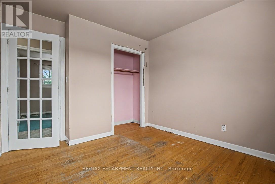 37 Sunrise Crescent, Hamilton, Ontario  L9H 3S1 - Photo 24 - X12713784