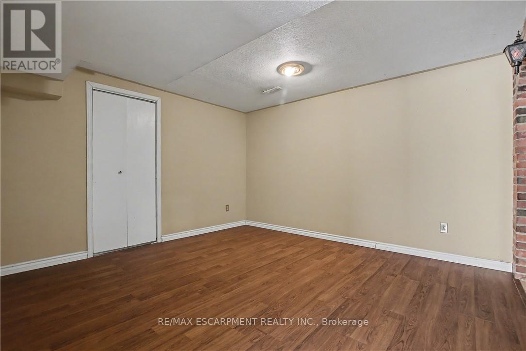 37 Sunrise Crescent, Hamilton, Ontario  L9H 3S1 - Photo 29 - X12713784