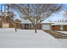 37 SUNRISE CRESCENT, Hamilton, Ontario