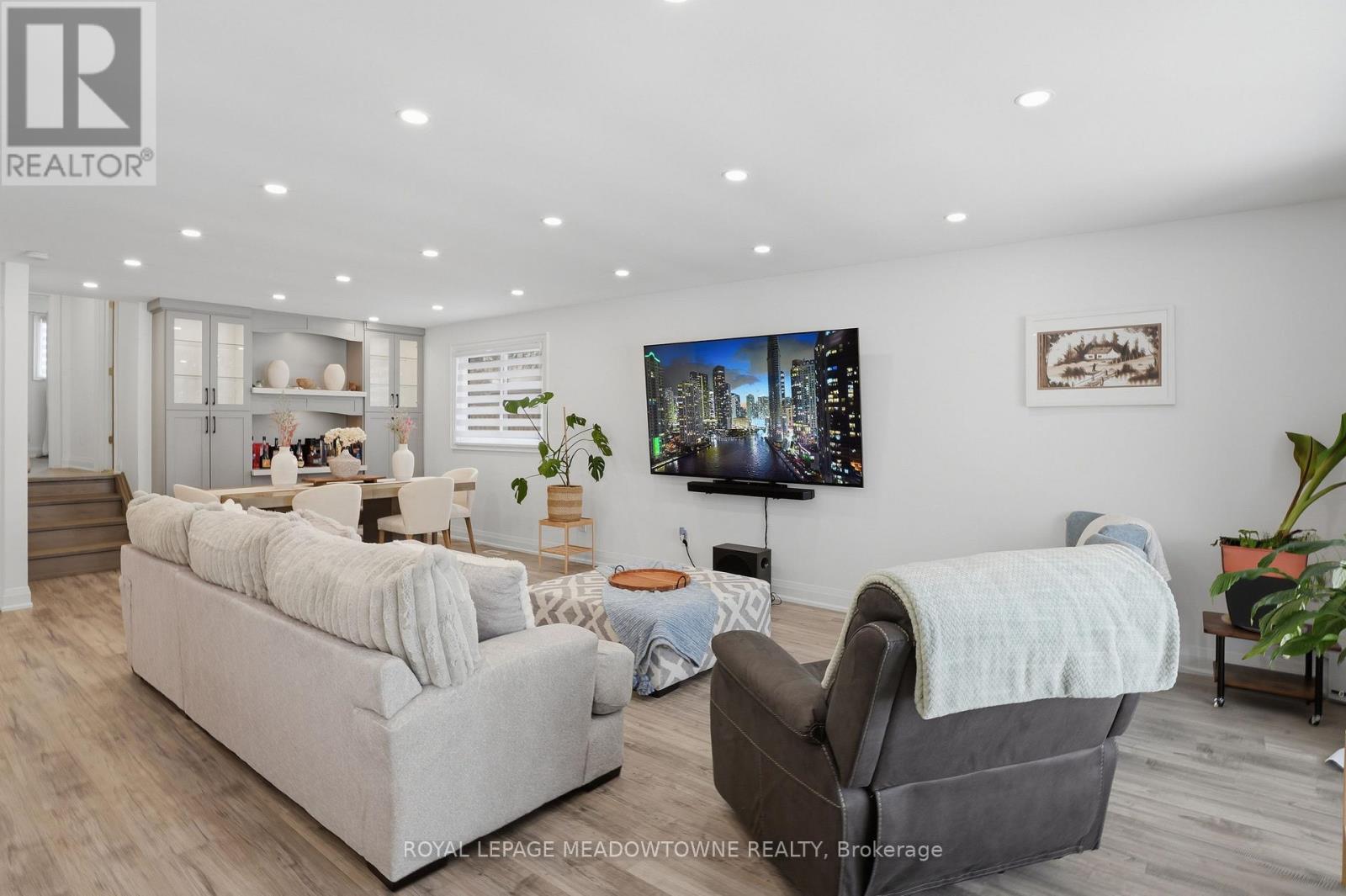 10 Mottistone Court, Brantford, Ontario  N3R 6L1 - Photo 9 - X12713804