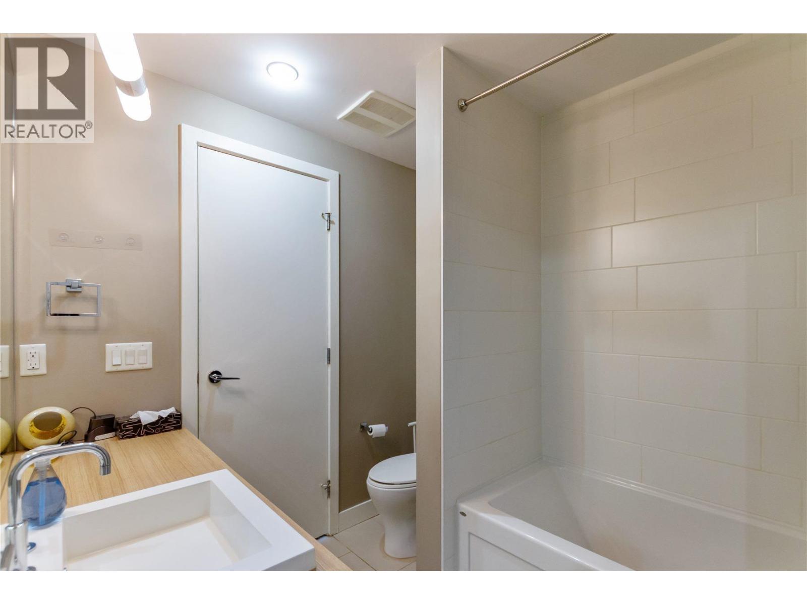 101 9150 University High Street, Burnaby, British Columbia  V5A 0C5 - Photo 18 - R3079540