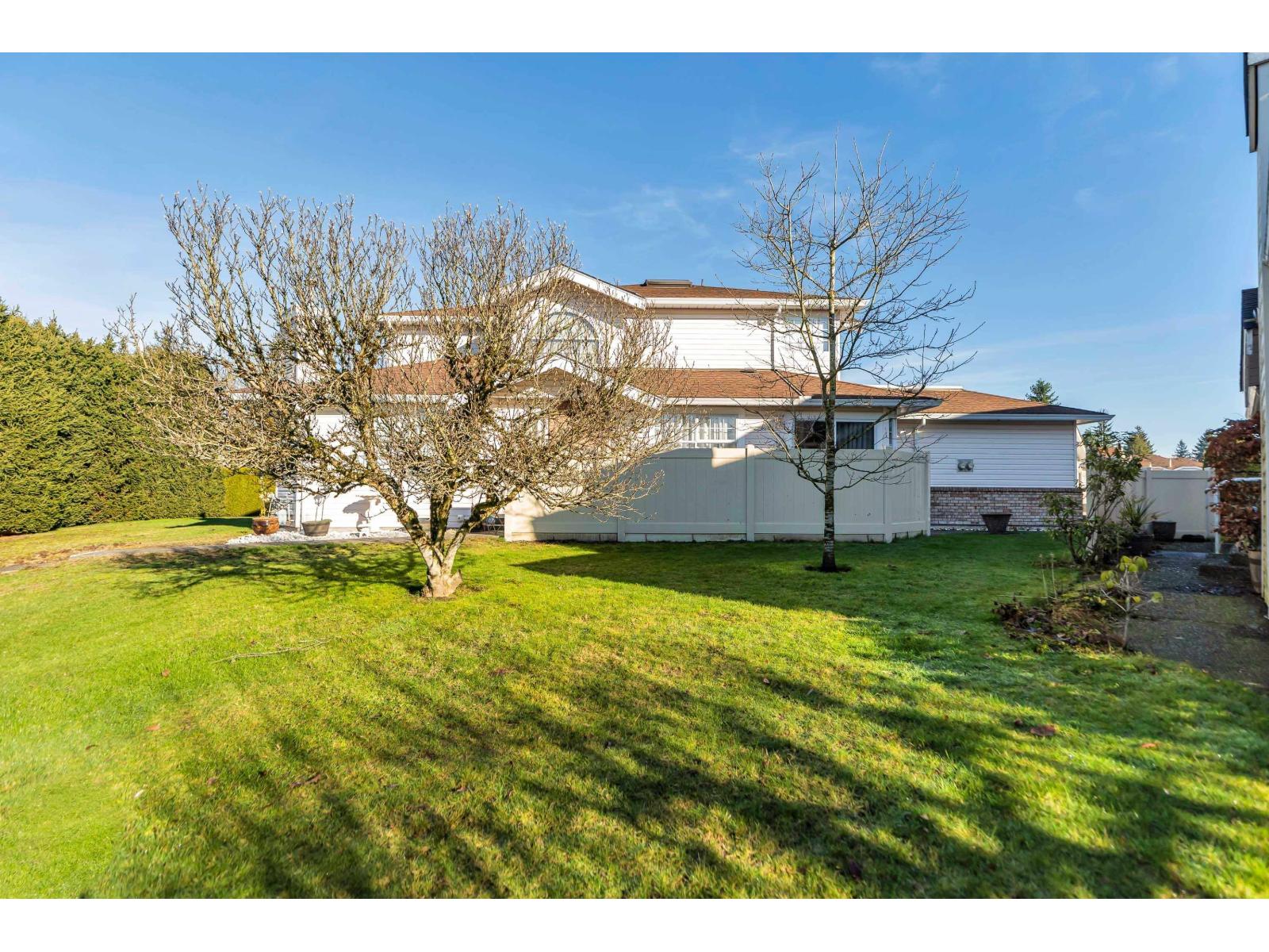 39 9168 Fleetwood Way, Surrey, British Columbia  V3R 0P1 - Photo 36 - R3080505