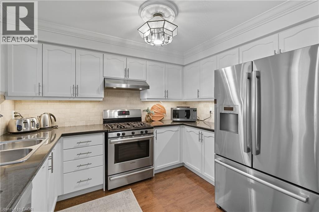 5555 Prince William Drive Unit# 8, Burlington, Ontario  L7L 6P2 - Photo 12 - 40775406