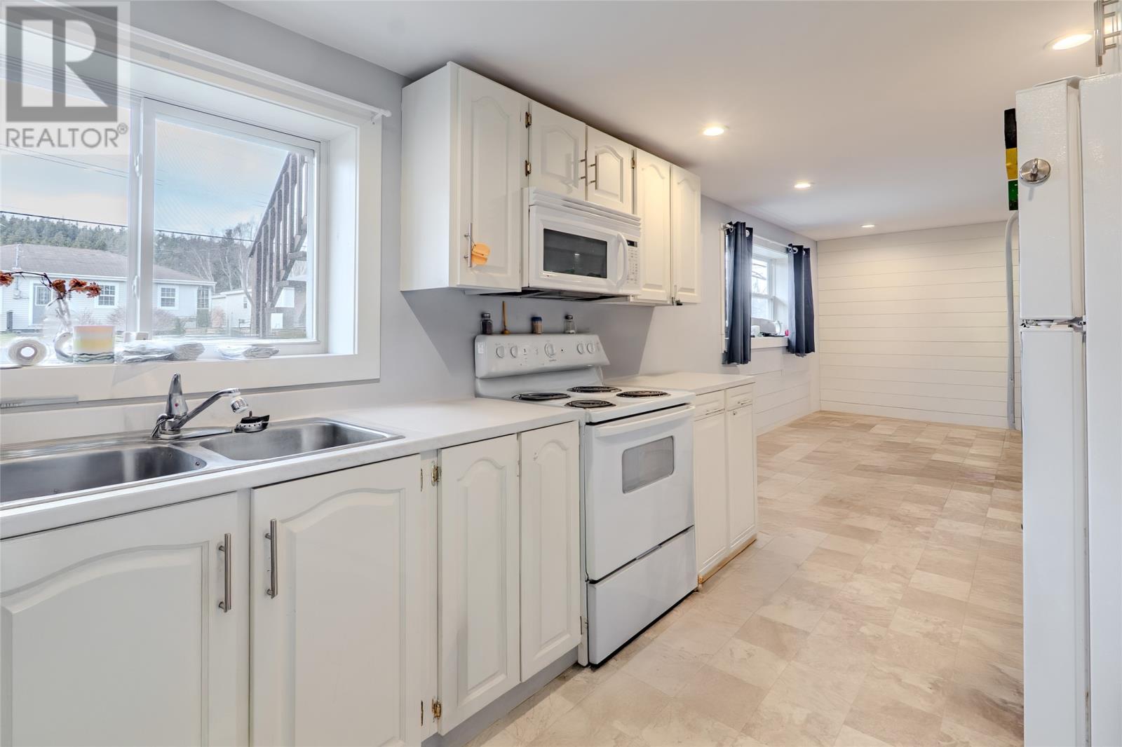 55 Country Road, Bay Roberts, Newfoundland & Labrador  A0A 1G0 - Photo 20 - 1293873