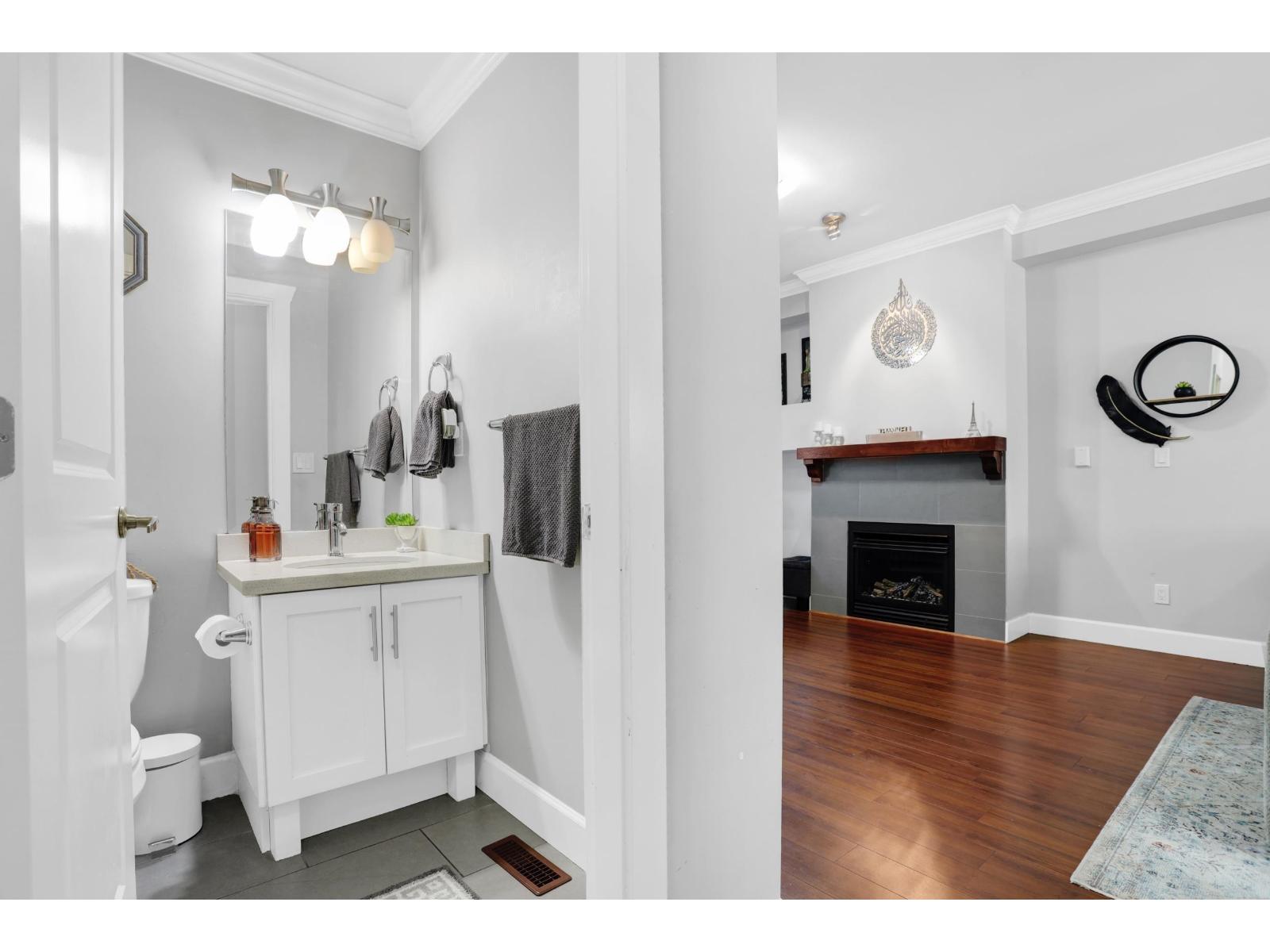 37 19560 68 Avenue, Surrey, British Columbia  V4N 5Y5 - Photo 10 - R3081227