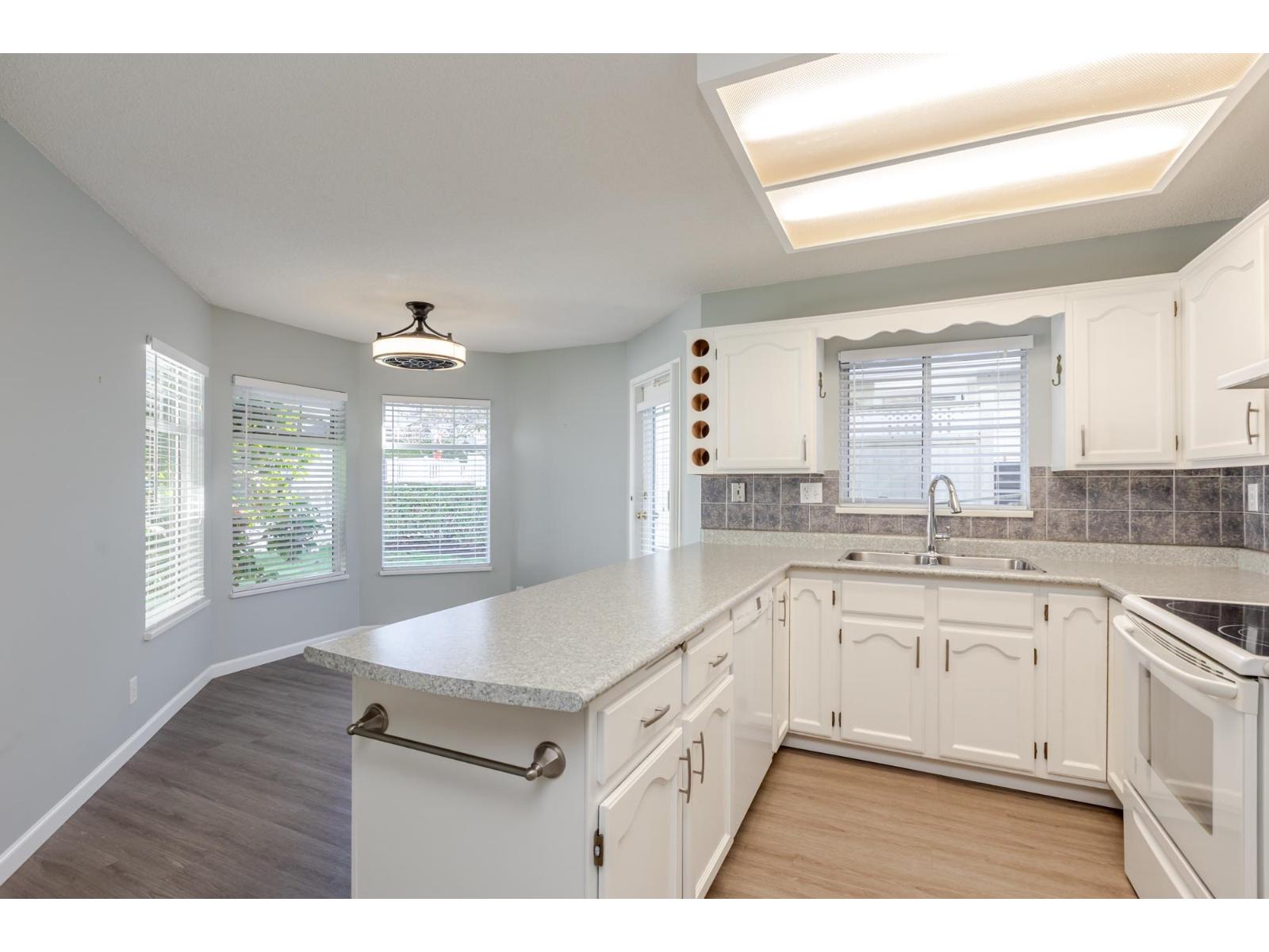 42 21138 88 Avenue, Langley, British Columbia  V1M 2G7 - Photo 5 - R3080811