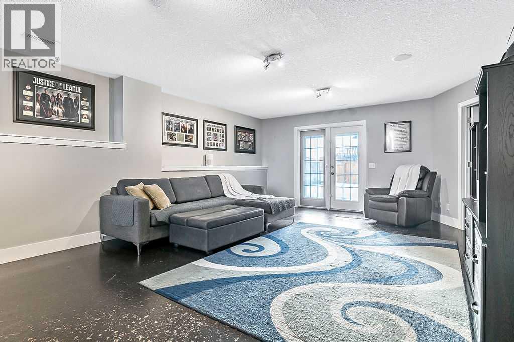 605 Sunrise Close, Diamond Valley, Alberta  T0L 2A0 - Photo 31 - A2276075