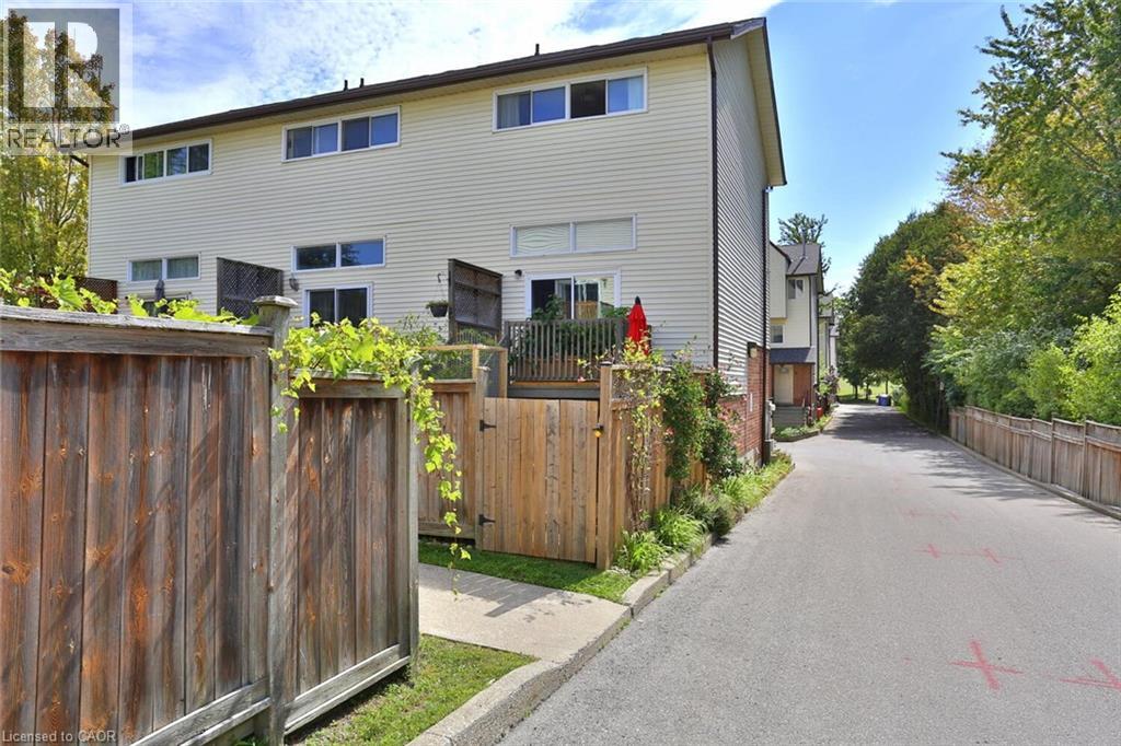 1085 Queens Boulevard Unit# 6, Kitchener, Ontario  N2M 1B9 - Photo 5 - 40785809