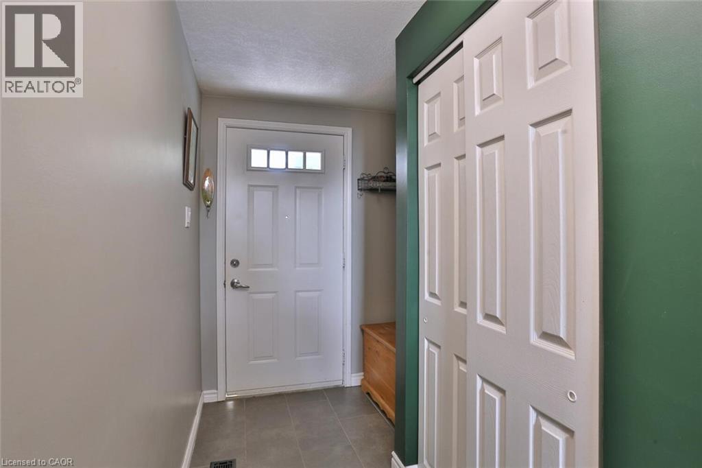 1085 Queens Boulevard Unit# 6, Kitchener, Ontario  N2M 1B9 - Photo 6 - 40785809