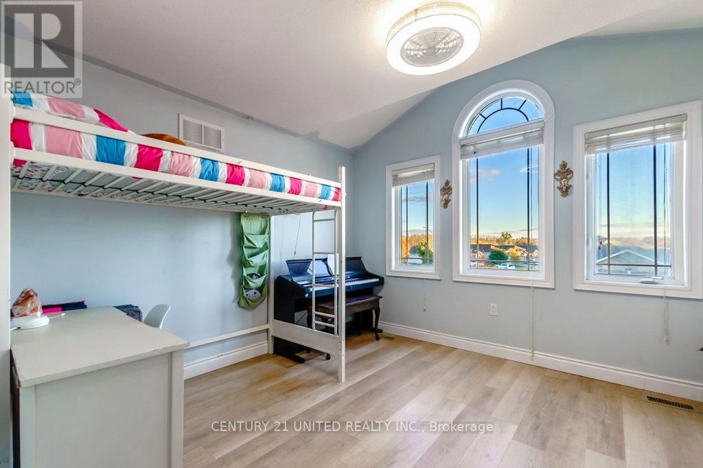 810 Hargrove Trail, Peterborough, Ontario  K9L 0B6 - Photo 30 - X12713896