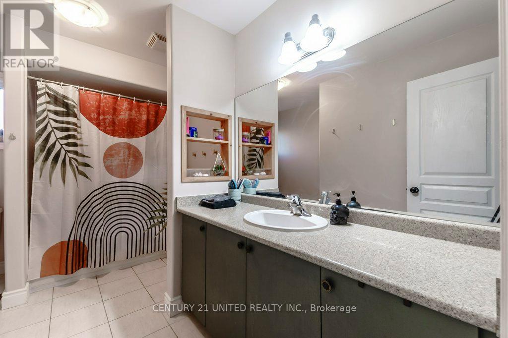 810 Hargrove Trail, Peterborough, Ontario  K9L 0B6 - Photo 33 - X12713896