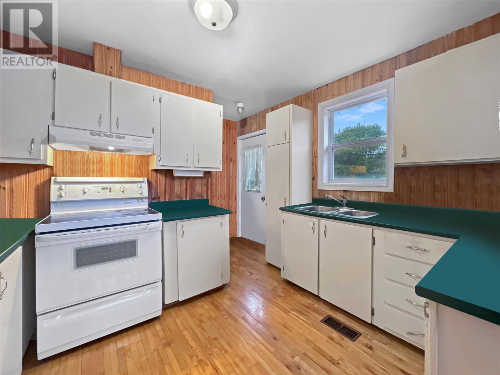 2 Roosevelt Avenue, Placentia, Newfoundland & Labrador  A0B 2Y0 - Photo 10 - 1293935