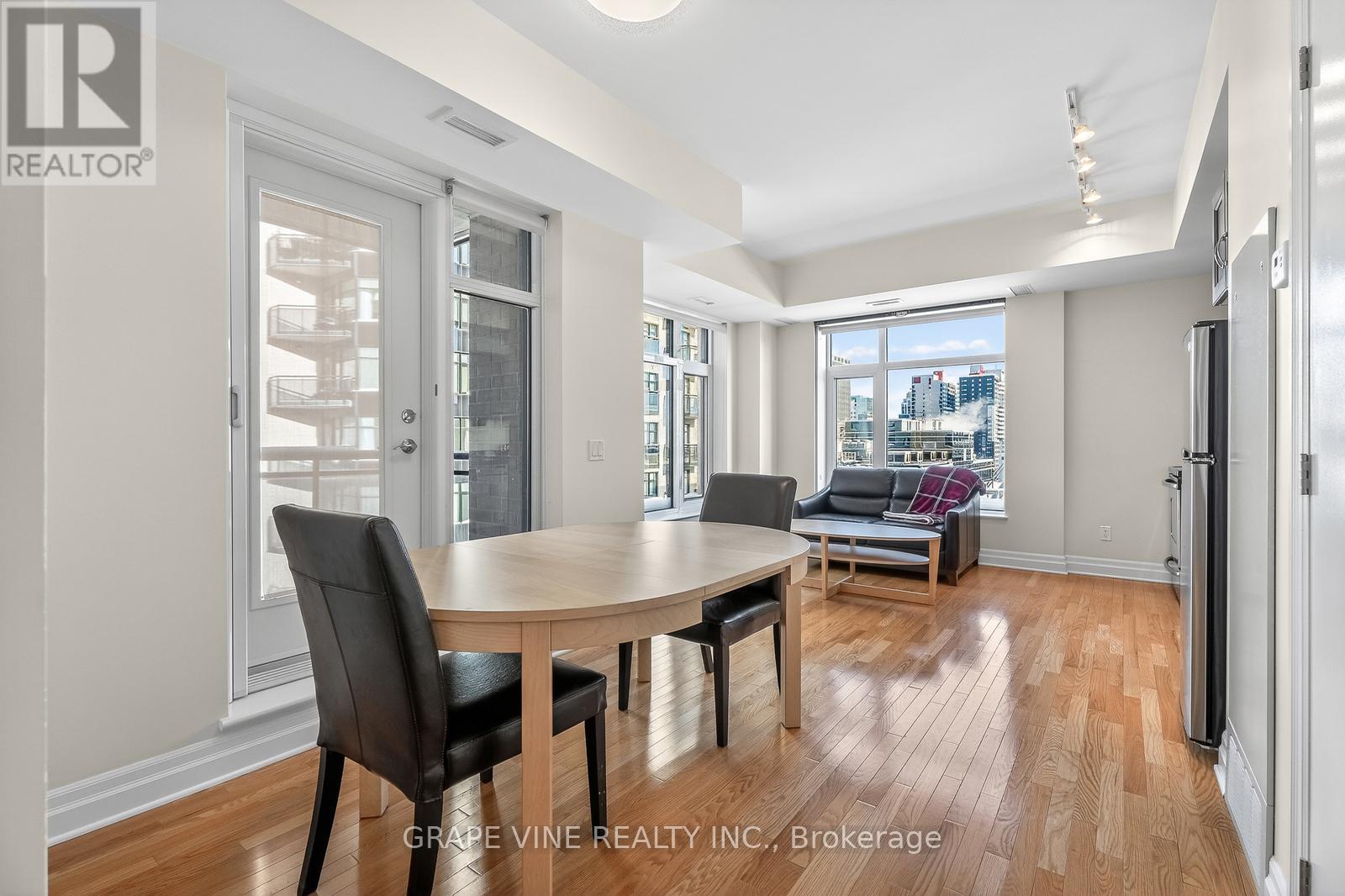 1405 - 245 Kent Street, Ottawa, Ontario  K2P 0A5 - Photo 13 - X12713950