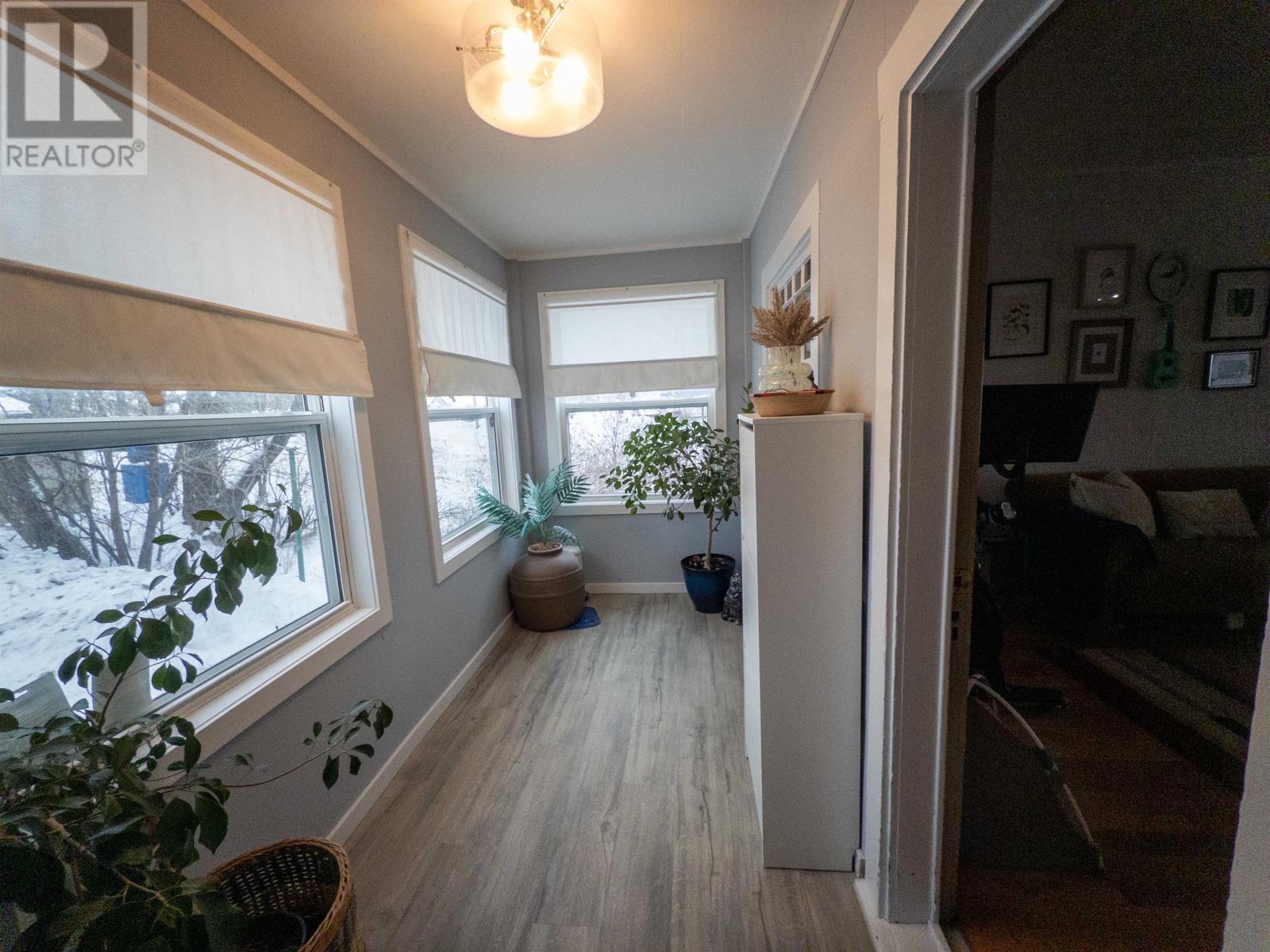 304 Ross Street, Kenora, Ontario  P0X 1C0 - Photo 3 - TB2600041