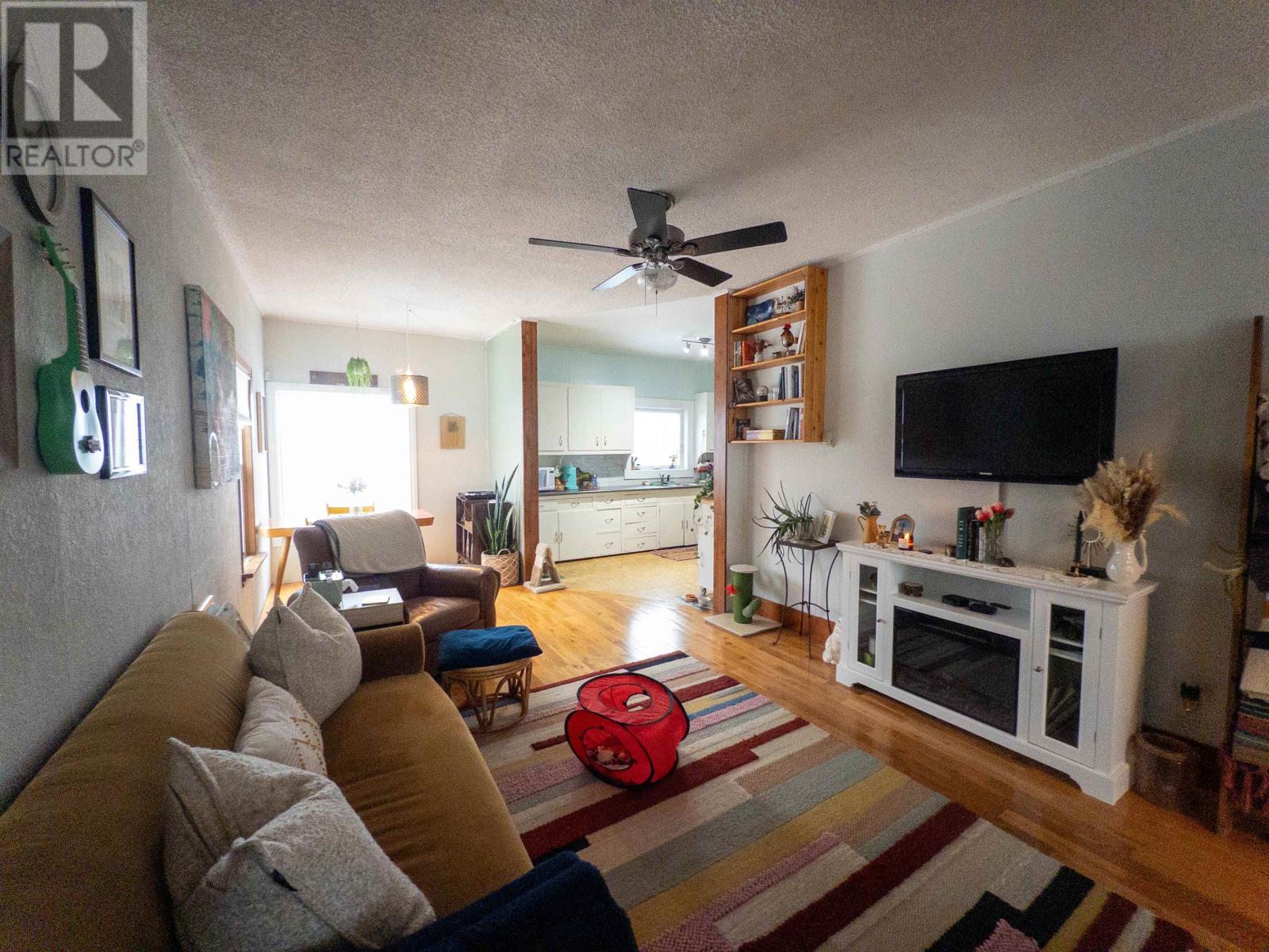 304 Ross Street, Kenora, Ontario  P0X 1C0 - Photo 6 - TB2600041