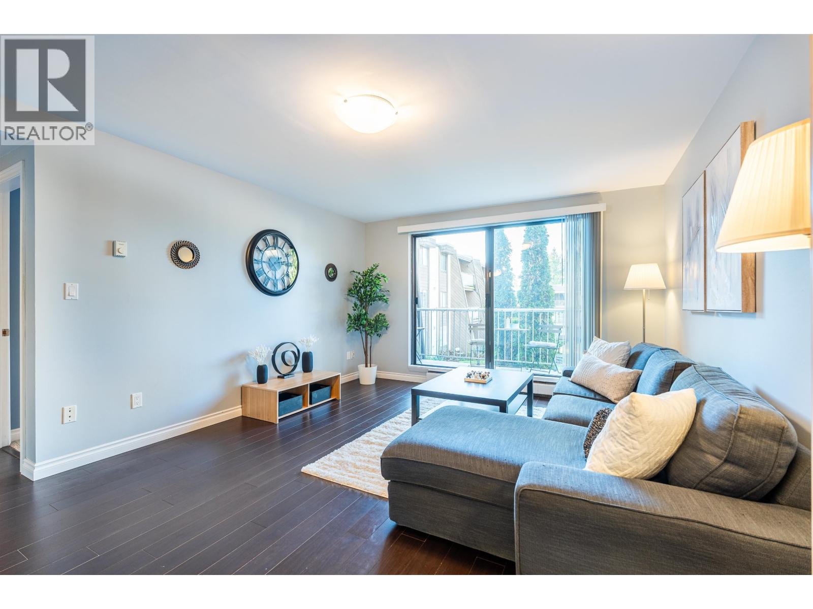 222 3921 Carrigan Court, Burnaby, British Columbia  V3N 4J7 - Photo 5 - R3081256