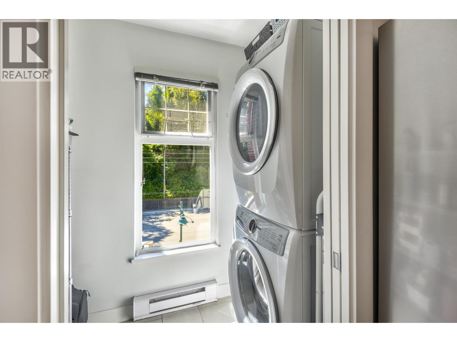 302 3240 St Johns Street, Port Moody, British Columbia  V3H 0C1 - Photo 9 - R3081264