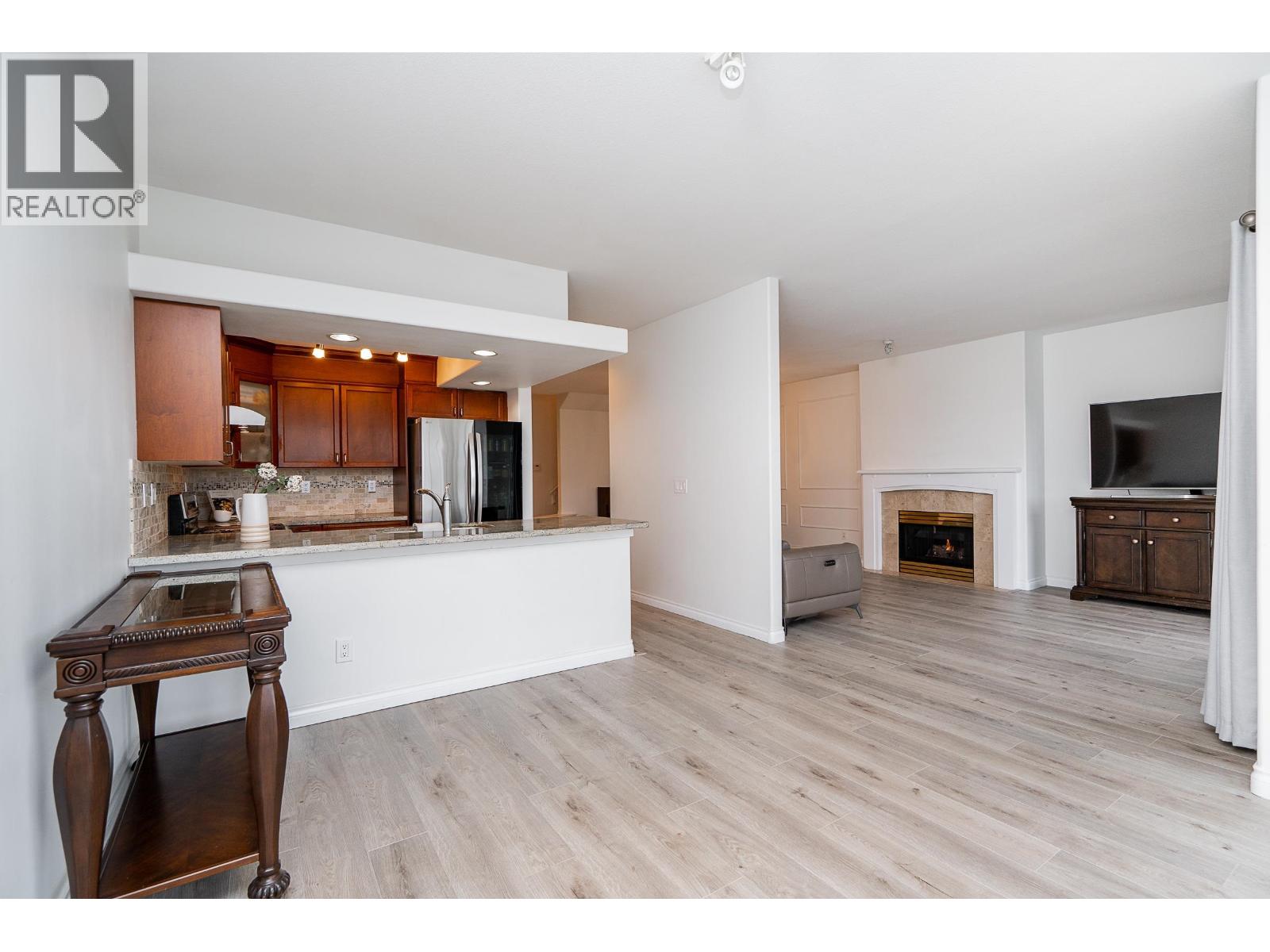 32 2979 Panorama Drive, Coquitlam, British Columbia  V3E 2W8 - Photo 14 - R3081271