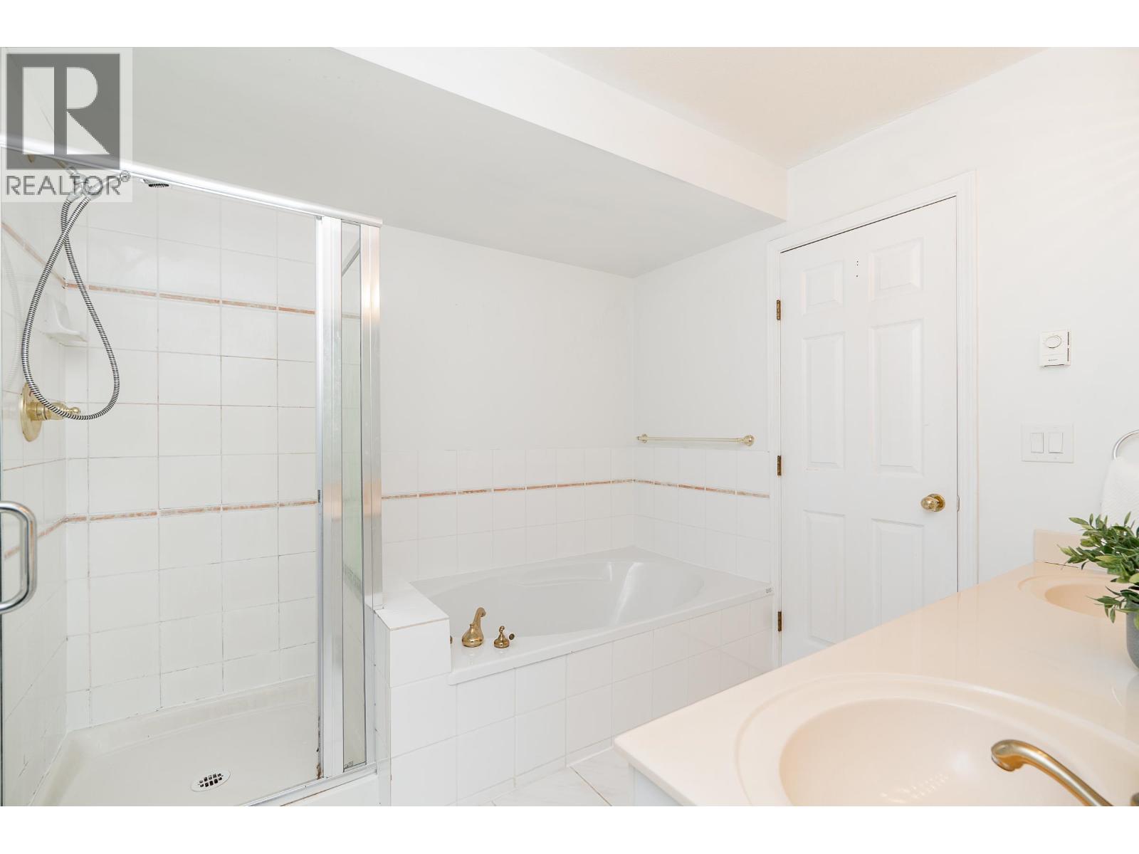 32 2979 Panorama Drive, Coquitlam, British Columbia  V3E 2W8 - Photo 20 - R3081271