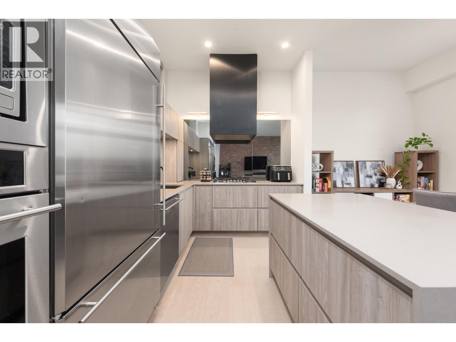 303 300 Salter Street, New Westminster, British Columbia  V3M 0L9 - Photo 10 - R3081275