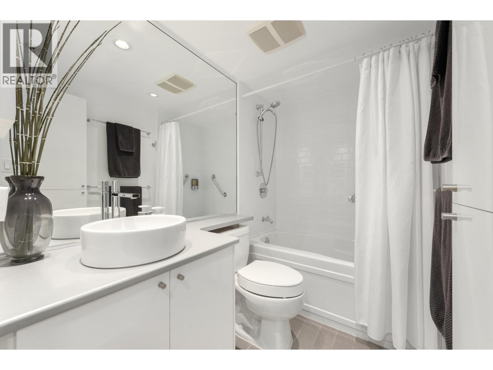 1711 788 Hamilton Street, Vancouver, British Columbia  V6B 0E9 - Photo 24 - R3081278