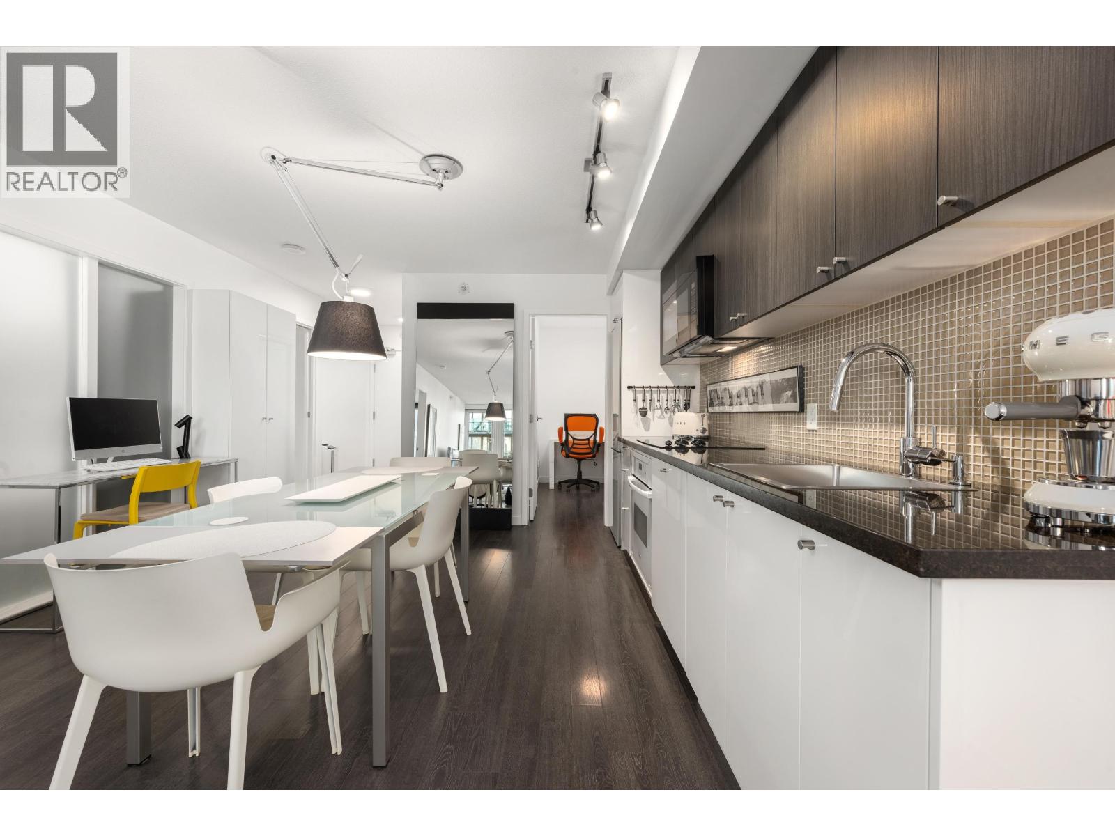 1711 788 Hamilton Street, Vancouver, British Columbia  V6B 0E9 - Photo 7 - R3081278