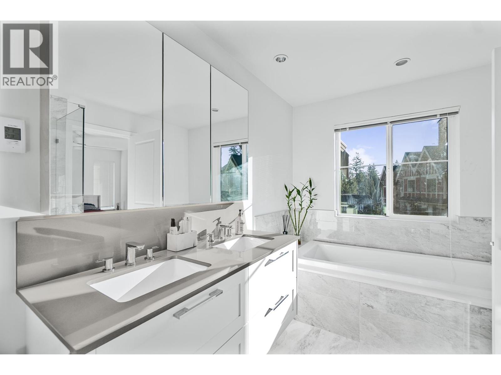 9 3306 Princeton Avenue, Coquitlam, British Columbia  V3E 0M9 - Photo 19 - R3081295