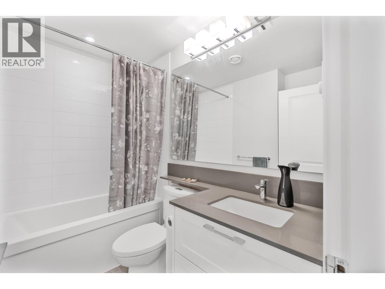 9 3306 Princeton Avenue, Coquitlam, British Columbia  V3E 0M9 - Photo 35 - R3081295