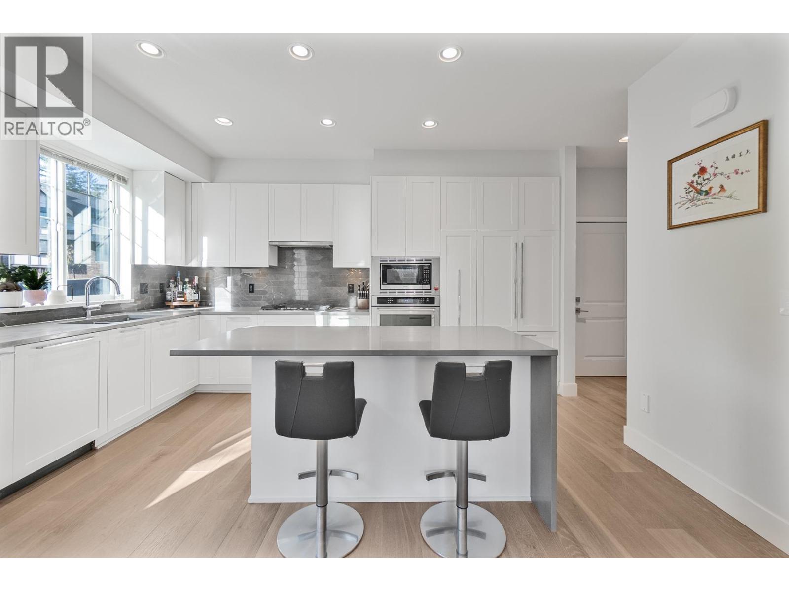 9 3306 Princeton Avenue, Coquitlam, British Columbia  V3E 0M9 - Photo 8 - R3081295