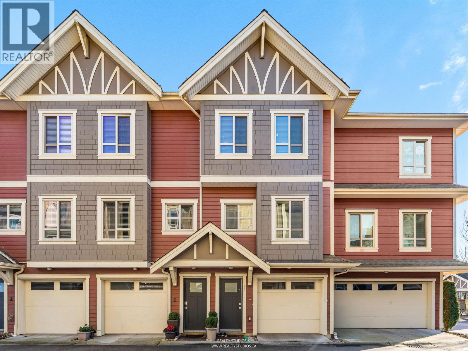 63 843 EWEN AVENUE, New Westminster, British Columbia