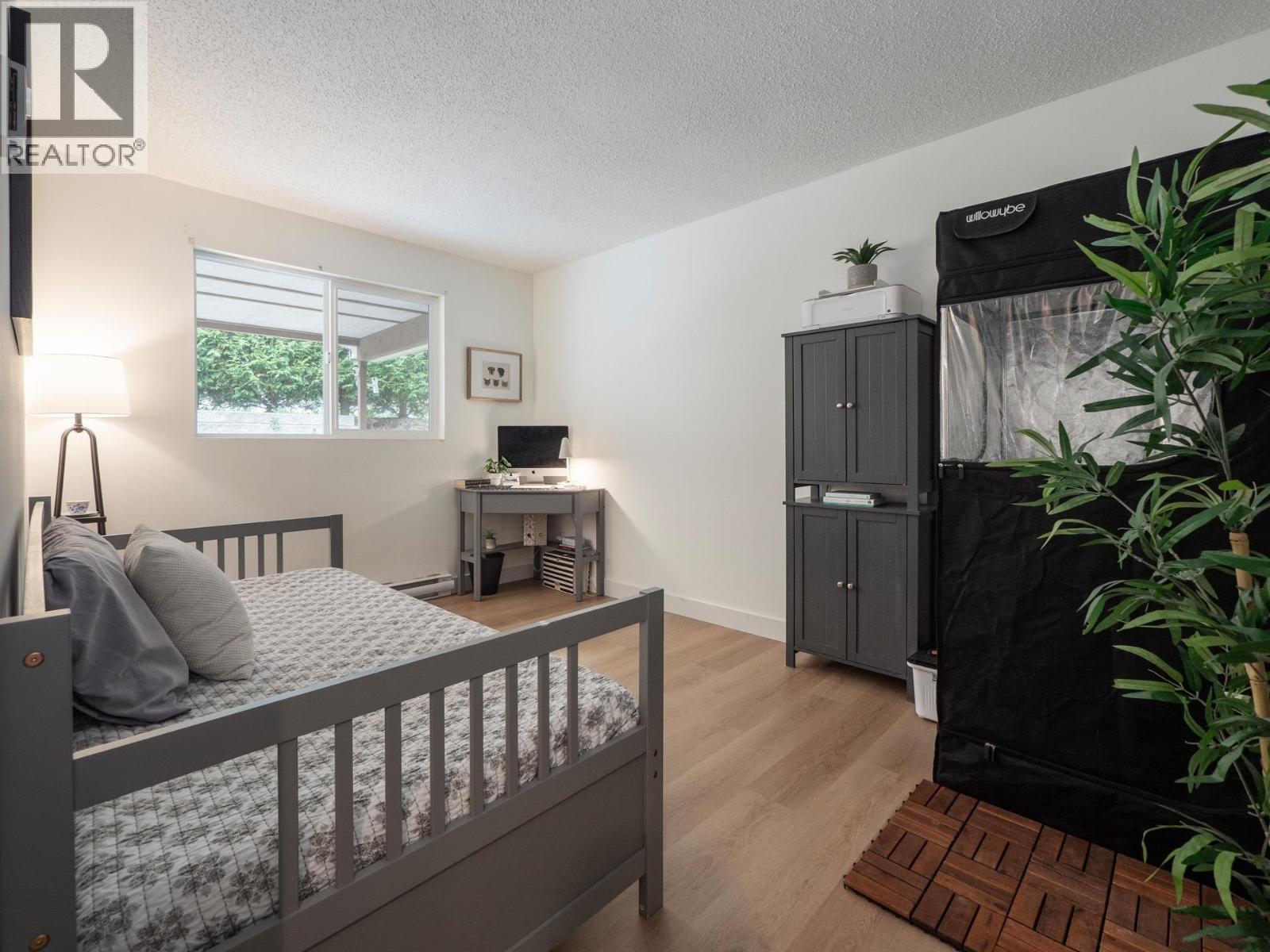 617 Gower Point Road, Gibsons, British Columbia  V0N 1V8 - Photo 15 - R3081286