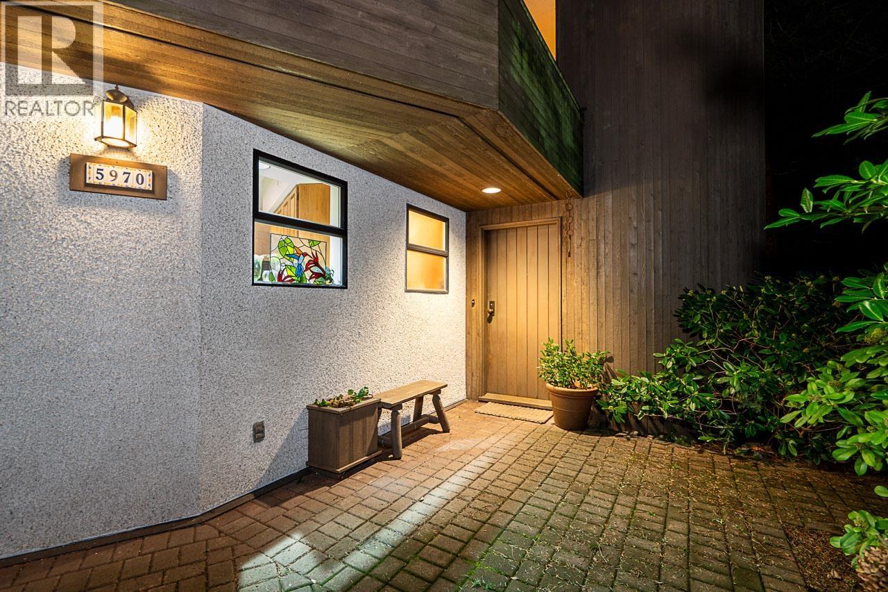 5970 Condor Place, West Vancouver, British Columbia  V7W 1W4 - Photo 4 - R3081306