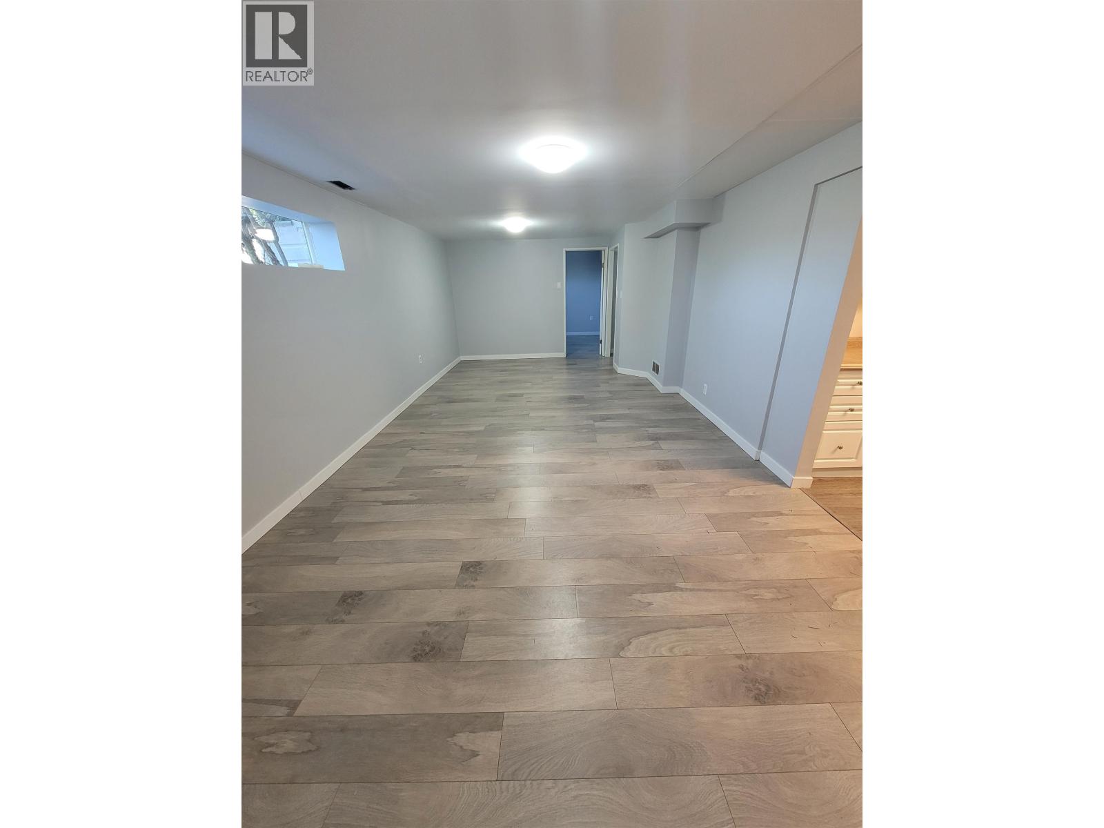 Lower 2621 Gale Avenue, Coquitlam, British Columbia  V3K 2Z2 - Photo 2 - R3081317