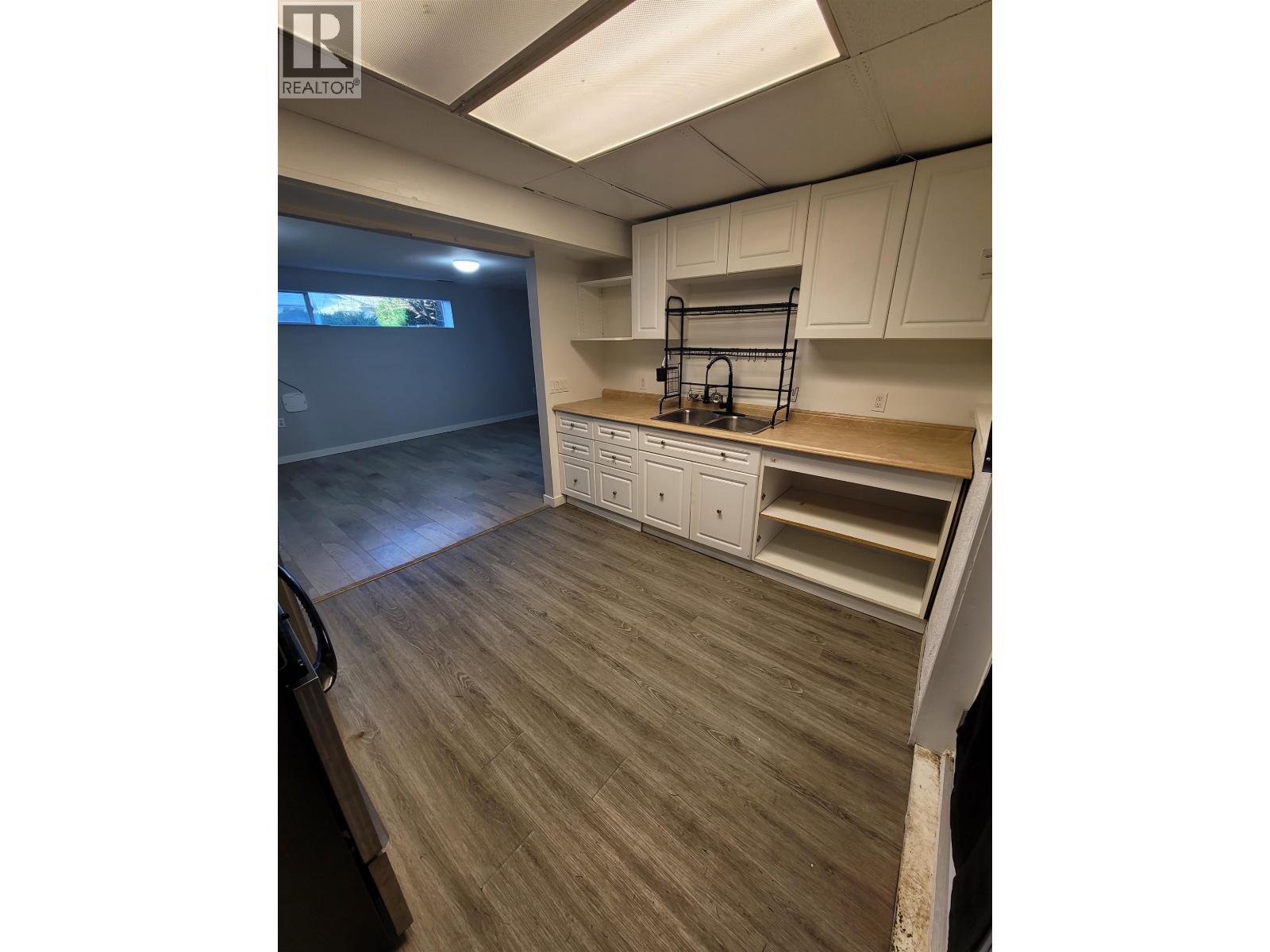 Lower 2621 Gale Avenue, Coquitlam, British Columbia  V3K 2Z2 - Photo 4 - R3081317